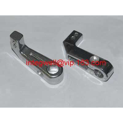 Schnittnadelhalter / Schnittnadelhebel / Schnittarm / Schnittkurbel